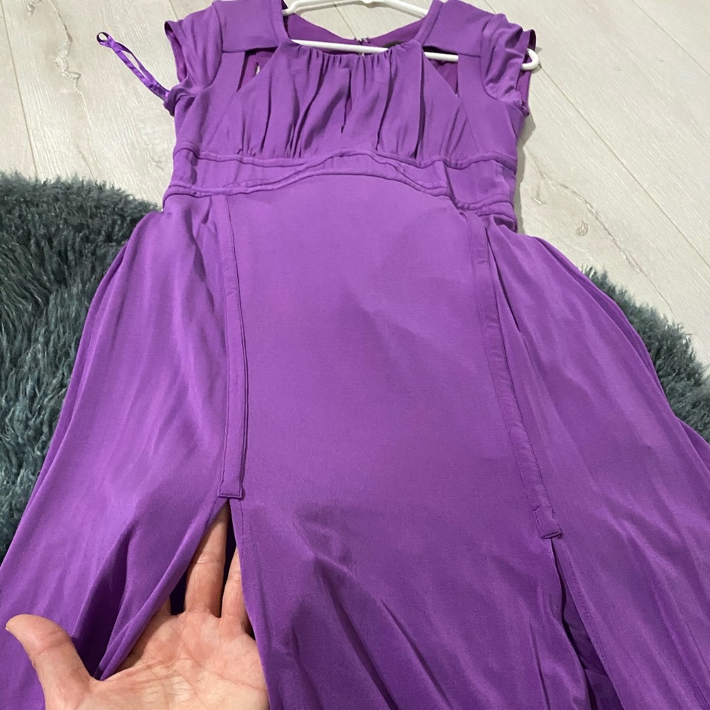 Dress - Picture 2 of 7